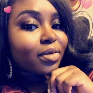 Meet your Posher, Esther